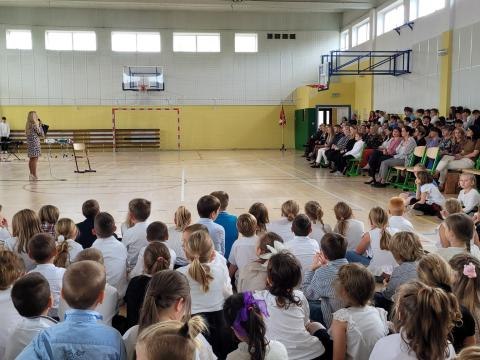 Dzień Edukacji Narodowej w Szkole Podstawowej im. Bolesława Krzywoustego w Kamieńcu Wrocławskim