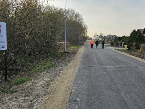 Odebrano zadanie pn. „Modernizacja infrastruktury drogowej w miejscowościach Dobrzykowice, Kamieniec Wrocławski, Nadolice Wielkie w gminie Czernica”.