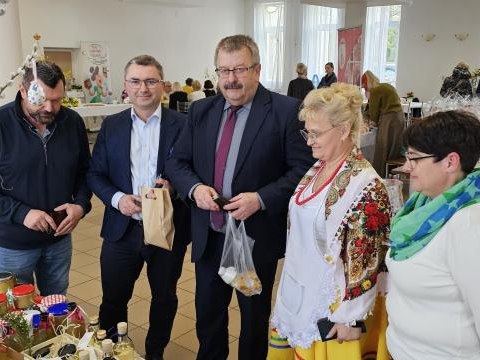 Wielkanocne skarby w Chrząstawie Wielkiej i Nadolicach Wielkich