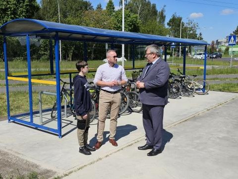 Wiata rowerowa na Wojnowie już gotowa!