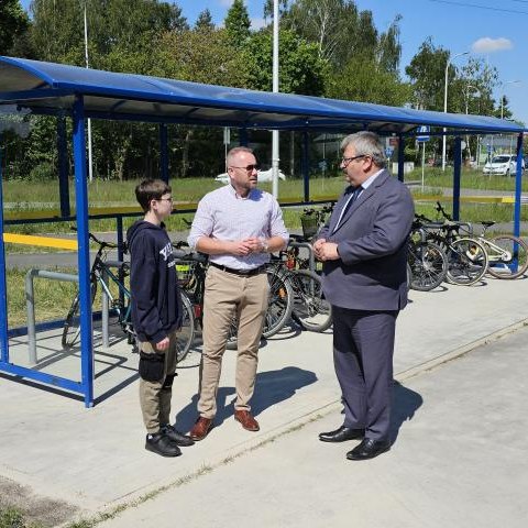 Wiata rowerowa na Wojnowie już gotowa!