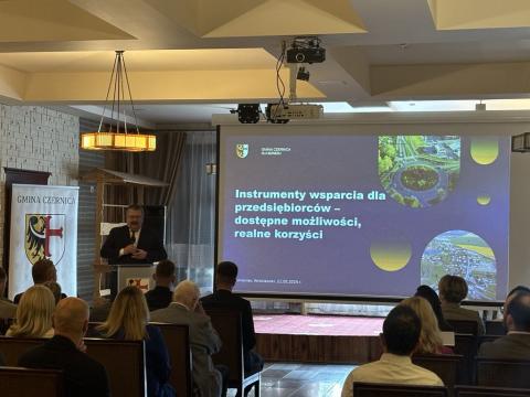 Instrumenty wsparcia dla przedsiębiorców – owocne spotkanie w Kamieńcu Wrocławskim