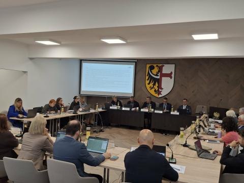 Transmisja obrad Rady Gminy Czernica w dniu 28 października 2026 r.