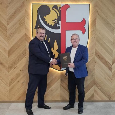 Wsparcie Powiatu Wrocławskiego dla transportu publicznego w gminie Czernica