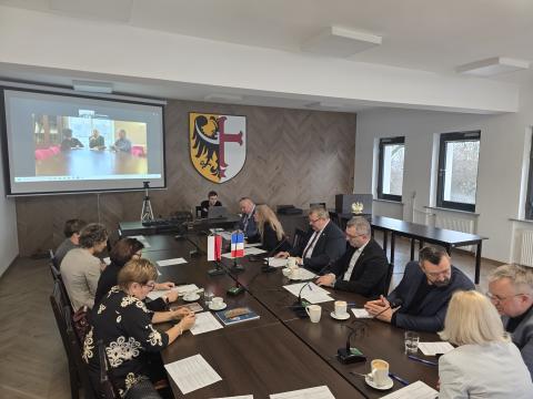 „Mosty ponad granicami” – historia, która właśnie się zaczyna