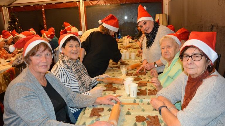 Klub Seniora Złota Jesień_Czernica.jpg