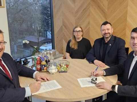 Niebawem ruszy przebudowa boiska w Chrząstawie Wielkiej