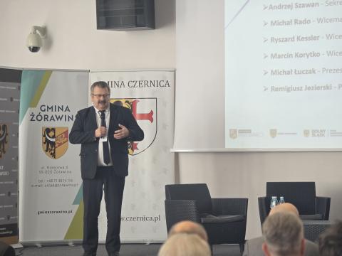 Cyfrowa przyszłość samorządów – siła współpracy samorządów, nauki i biznesu