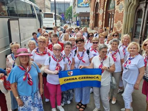 Seniorzy z Gminy Czernica na Senioraliach w Krakowie