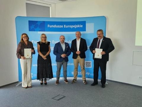 Centrum Usług Społecznych w Gminie Czernica z oficjalnym Certyfikatem Beneficjenta i blisko 5 mln zł dofinansowania!