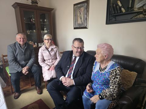 Radość zapukała do drzwi seniorów